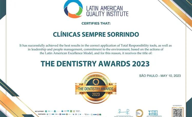 foto do certificado de ganhador do prêmio