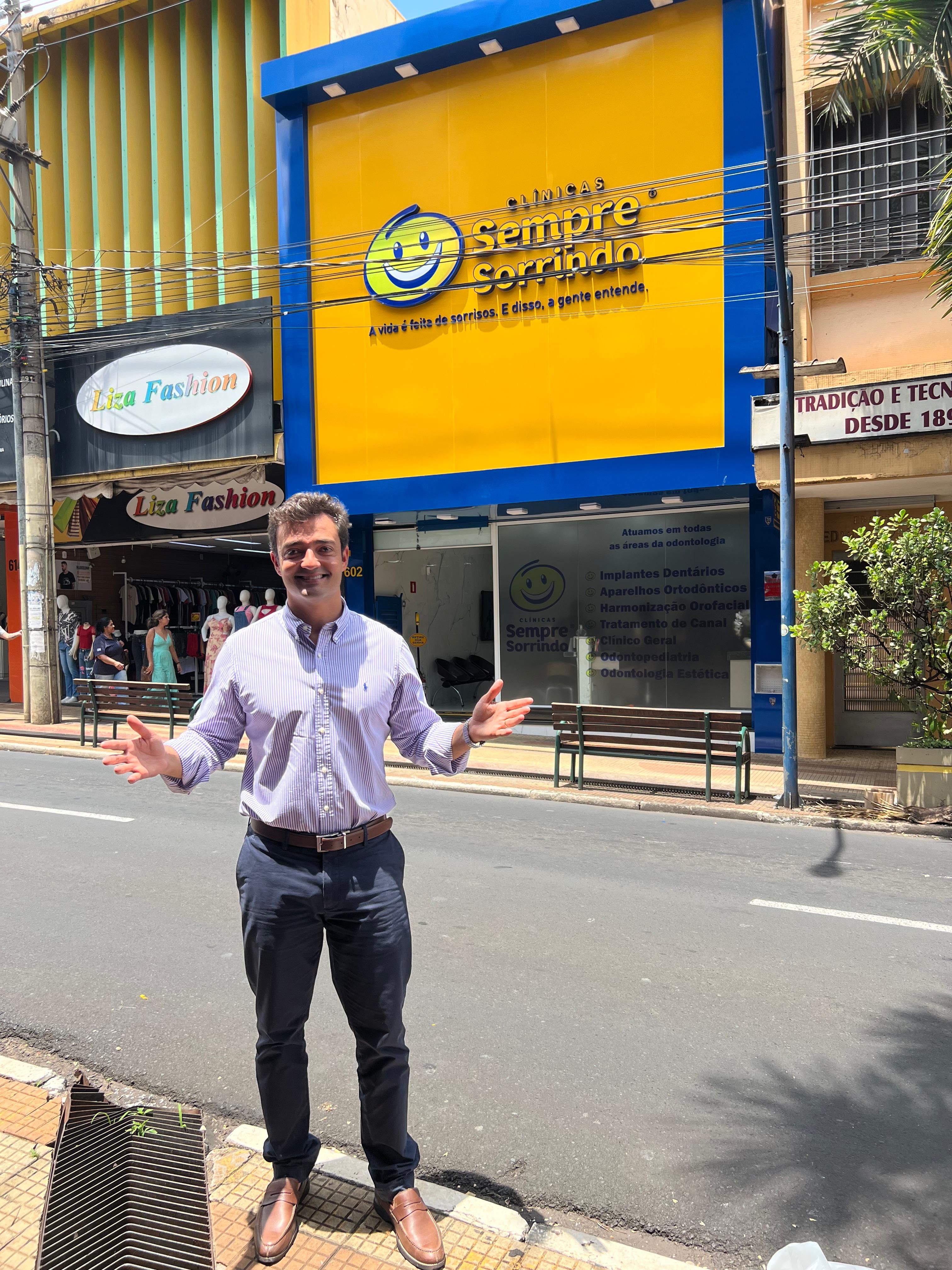 Clínica Sempre Sorrindo chega em Araraquara - SP com sua 1 unidade na cidade.