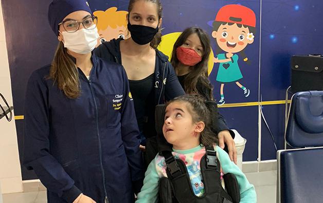 O 1º dia de atendimento na APAE de Ribeirão Preto foi marcado por uma visita especial